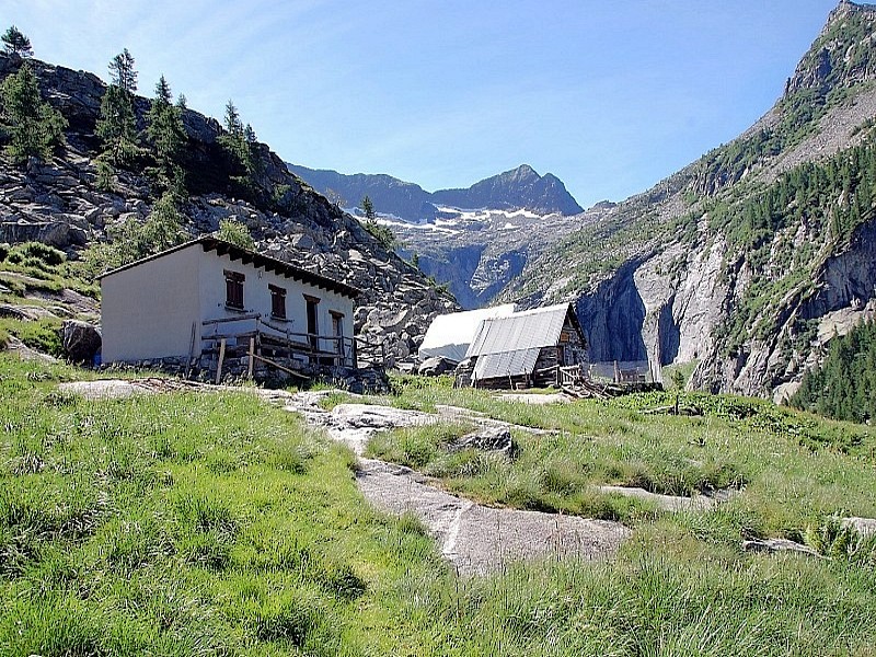 Foto Rifugio Tomeo