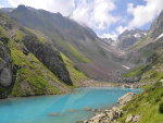 Nidersee mit Sasspass im Hintergrund