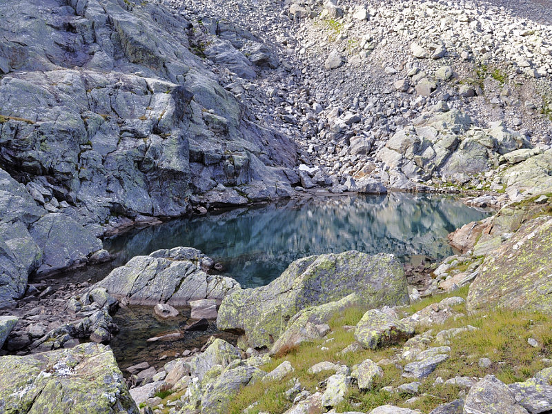 Foto Lago Varozzeira